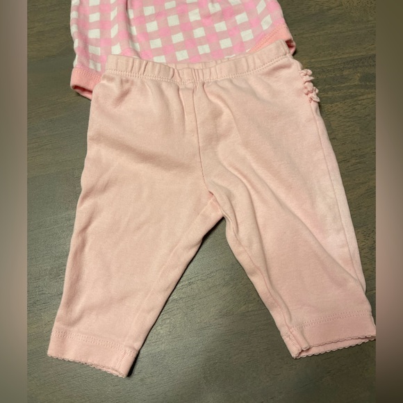 🤱🏼 Infant Girls Bundle | Size 0-3 months - Picture 11 of 15